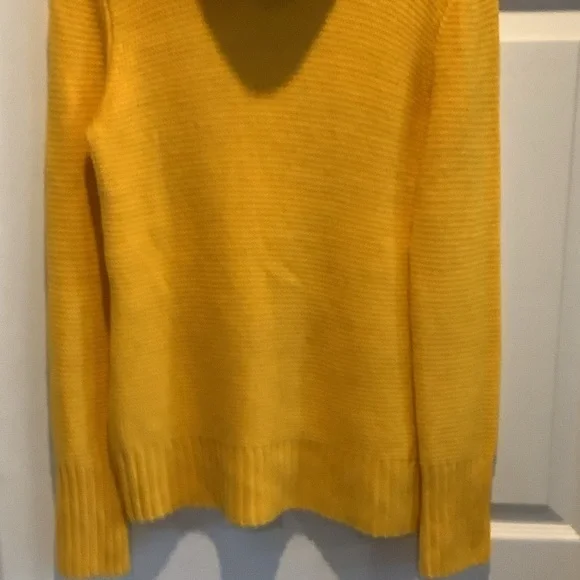 Banana Republic Yellow Cowl Neck Sweater - Picture 5 of 10